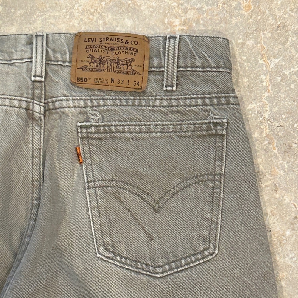 Vintage Levis 550 Orange Tab Jeans Men 33x34 Grey Relaxed Tapered 90s Fits 33x31